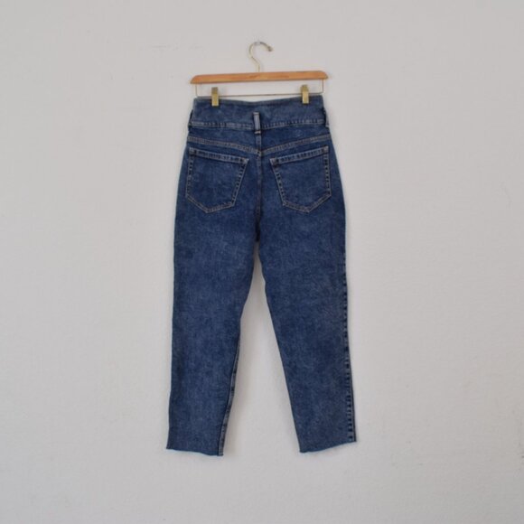 Hollister Ultra High-Rise Mom Jean Womens Jeans Stretch Med Wash Raw Hem size 5R - Picture 4 of 7